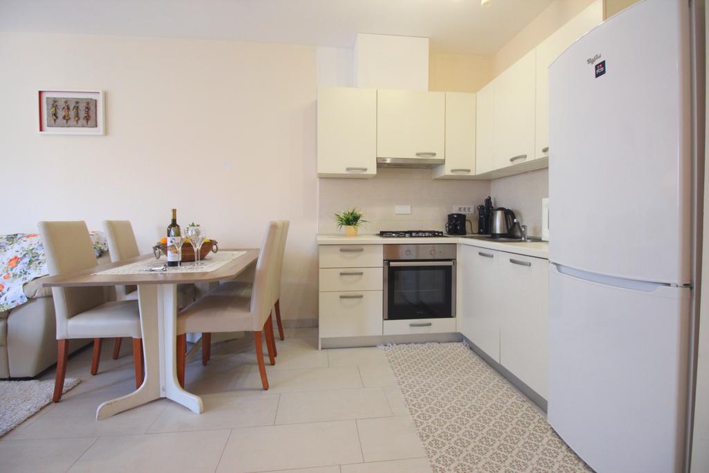 רוביני Apartment Brigite מראה חיצוני תמונה